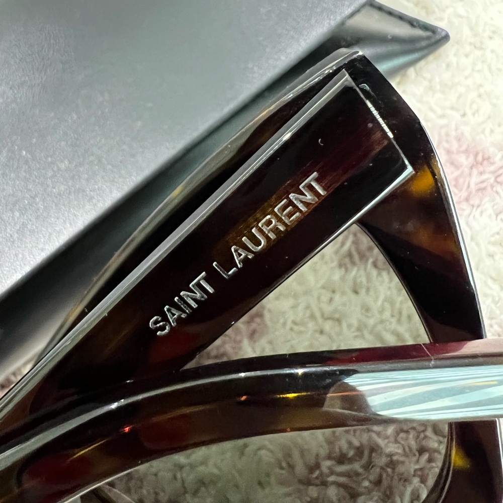 Saint Laurent Kate Sunglasses - Picture 7 of 8